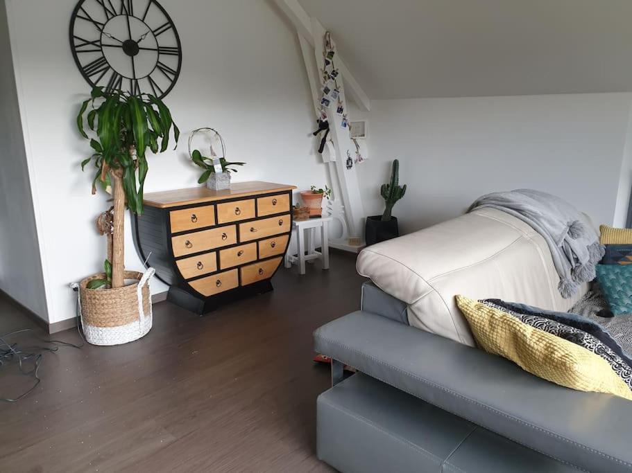 Appartement De La Laiterie Avec Petit Jardin. Eysus المظهر الخارجي الصورة